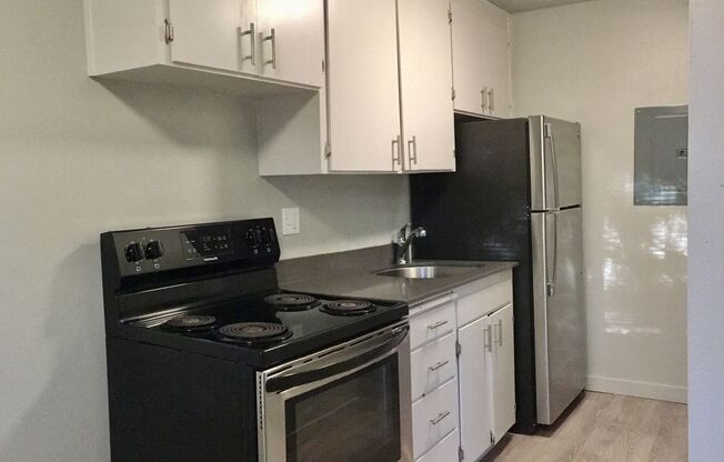 1 bed, 1 bath, 525 sqft, $1,445, Unit 09