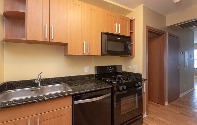 3103 LAWRENCE