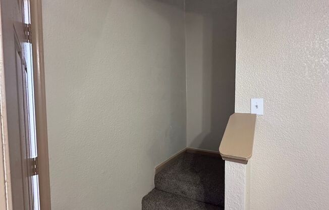 1 bed, 1 bath, 682 sqft, $905, Unit 414