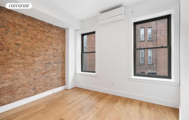 856 FULTON ST