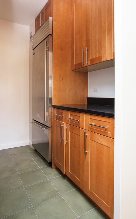 Studio, 1 bath, $3,500, Unit 16E