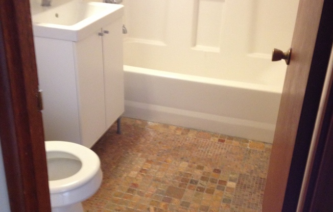 Veneta Marie Apartments