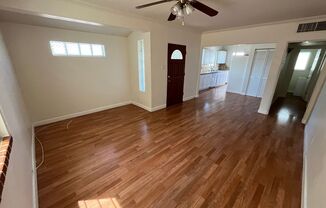 **4 WEEKS FREE!!** Please contact Anastasia Sisneros 480-261-9549 to schedule a tour!