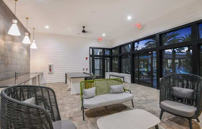 the reserve at bucklin hill leasing office patio