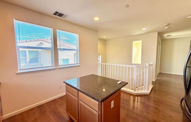 $4,250 / Stunning 3BR/2BA Family Home in Fremont