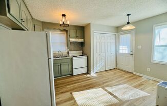 2 beds, 1 bath, $1,400