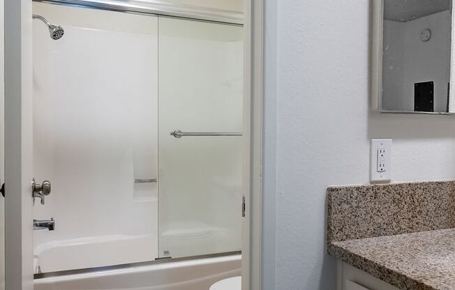 1 bed, 1 bath, 650 sqft, $1,725, Unit 218