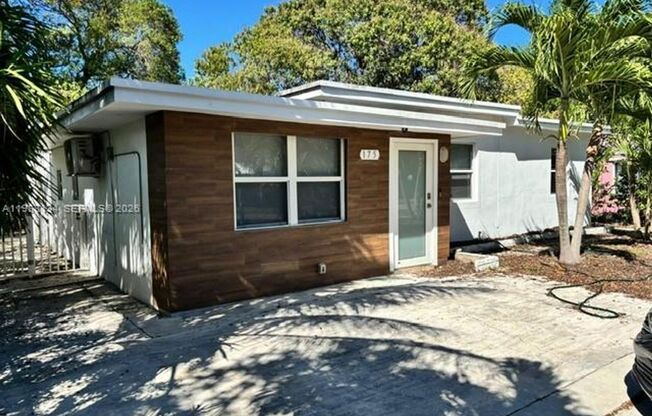 175 NW 121st St #0, North Miami, FL 33168