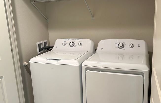 2 beds, 2.5 baths, 1,268 sqft, $1,850, Unit #62