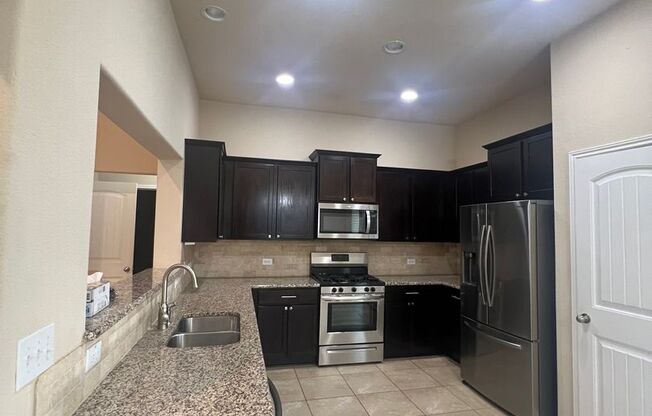 633 Jess Maynard Trl, Leander, TX 78641