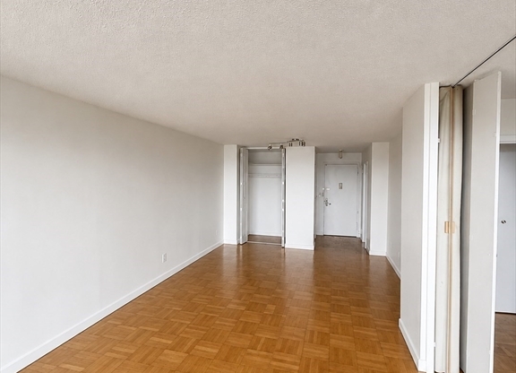 Studio, 1 bath, 605 sqft, $3,600, Unit 26K