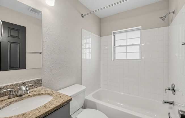 2 beds, 1 bath, 800 sqft, $1,230, Unit 1462-A7