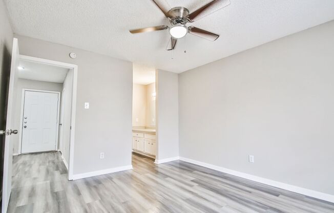 1 bed, 1 bath, 590 sqft, $825