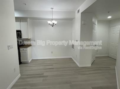 2 beds, 2 baths, 960 sqft, $2,245