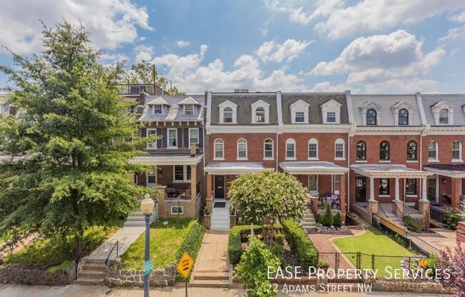 22 ADAMS ST NW