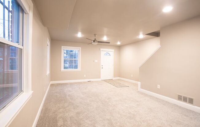 Newly Renovated 3 BR/1 BA Semi-Detached Home in Benning Ridge!