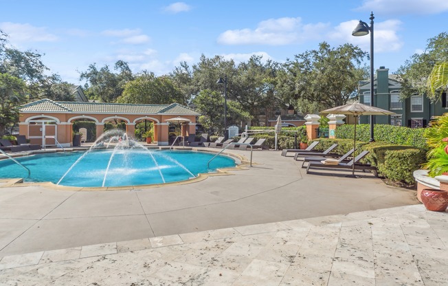 Henley Tampa Palms | Tampa, FL | Resort-Style Pool