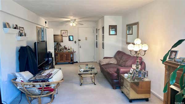 Studio, 1 bath, 700 sqft, $2,250, Unit 6K