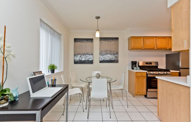 1 bed, 1 bath, $1,395, Unit 208