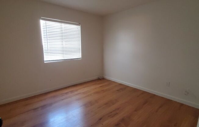 2 beds, 2 baths, $1,350