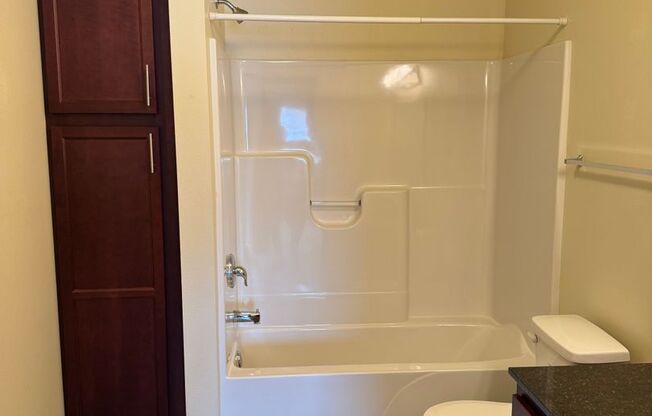 2 beds, 2 baths, 1,004 sqft, $1,245, Unit 3839-210