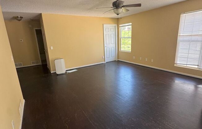 189 Marlin Street - Available NOW!