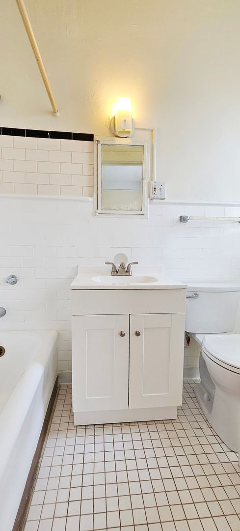 2 beds, 2 baths, 775 sqft, $1,850, Unit 505