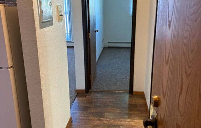 2 beds, 1 bath, 750 sqft, $850, Unit 78