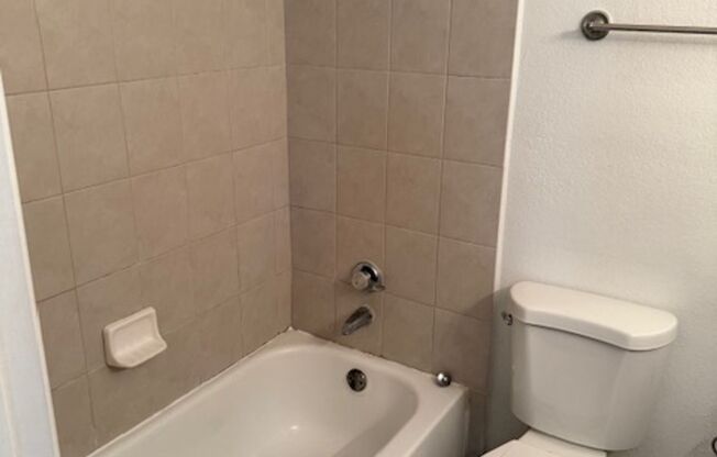 Lexington Place 2 bedroom Condo