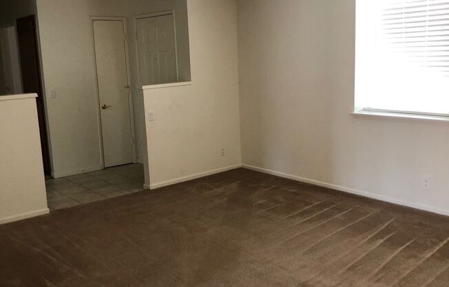 3 BEDROOM APPLE VALLEY HOME