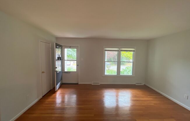 Move-in Ready Home Located in The Four Seasons Community!