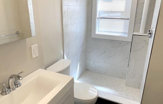 Studio, 1 bath, 330 sqft, $2,995, Unit 7