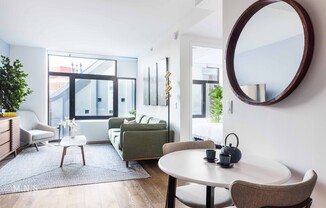 251 W 117 ST