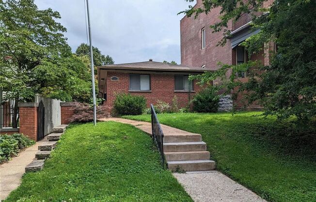 4363 Laclede