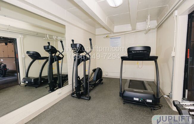 1 bed, 1 bath, 675 sqft, $2,000, Unit K