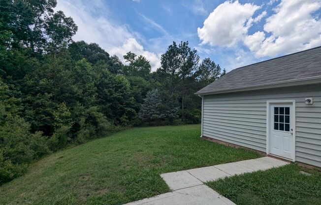 4BR Main Floor Master, Huntersville
