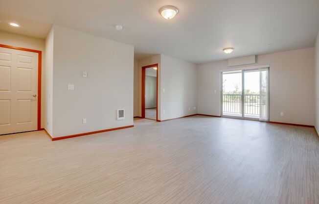 2 beds, 1 bath, 954 sqft, $1,700, Unit Unit 5116-105
