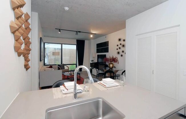 1 bed, 1 bath, 738 sqft, $2,725, Unit 503