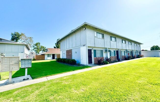 Flower Street Apartments