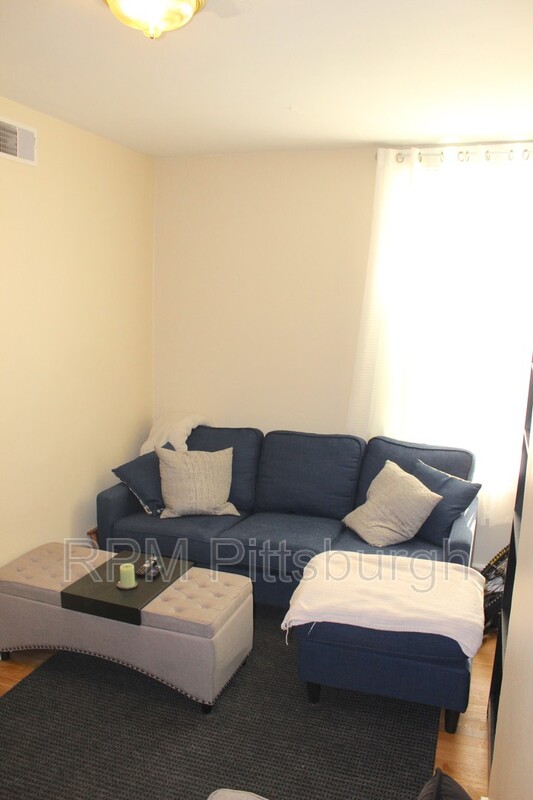 203 Lehigh Ave #3