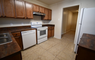 2 beds, 1 bath, $850