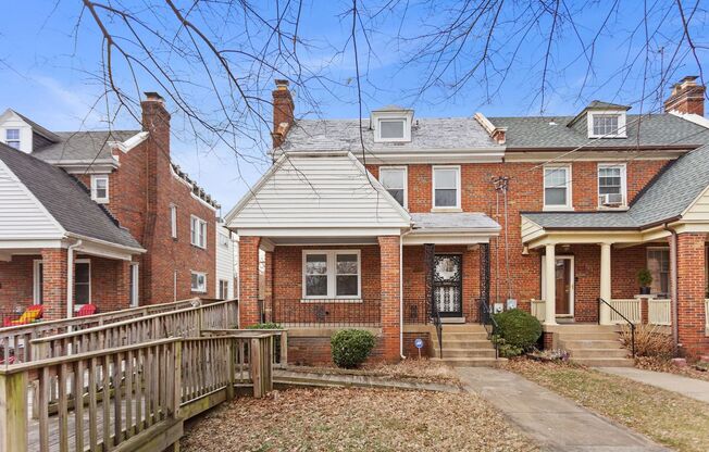 One month free for move in by 11/30/2024! 3 bedroom 2.5 bathroom Home // Brookland// Available Now!