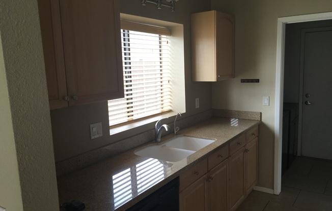 3 beds, 2 baths, $2,650