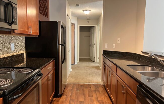 2 beds, 2 baths, 1,072 sqft, $1,950, Unit 5968002RP-2