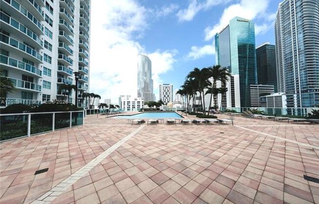 1 bed, 1.5 baths, $3,300, Unit # 2405