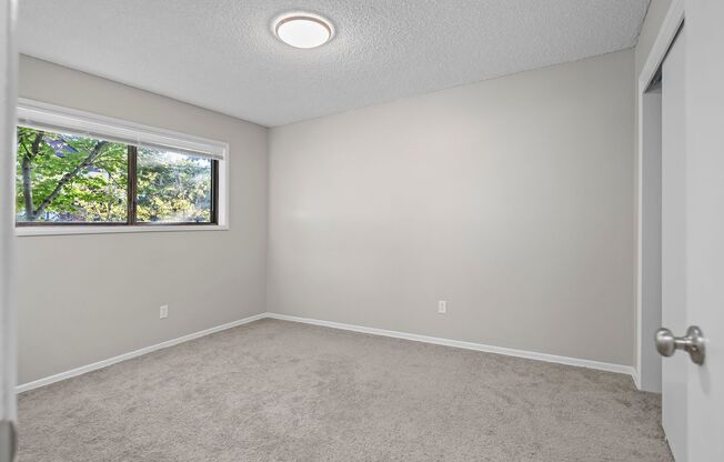 2 beds, 1 bath, 685 sqft, $1,195, Unit 8023