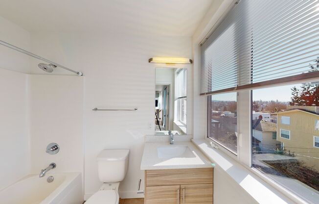Studio, 1 bath, 325 sqft, $1,420, Unit 505