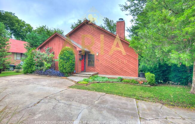 AMAZING 3 BED/2 BATH HOME NEAR CAMPUS WITH ALL THE CHARACTER!