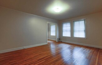 Studio, 1 bath, 440 sqft, $1,125, Unit 201