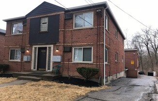 Quiet Pleasant Ridge Apartment